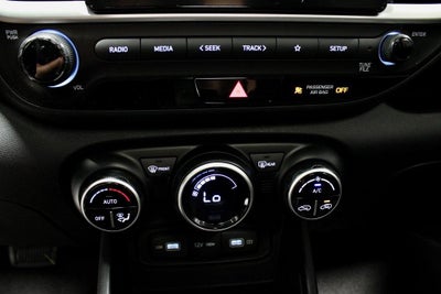 2022 Hyundai VENUE SEL