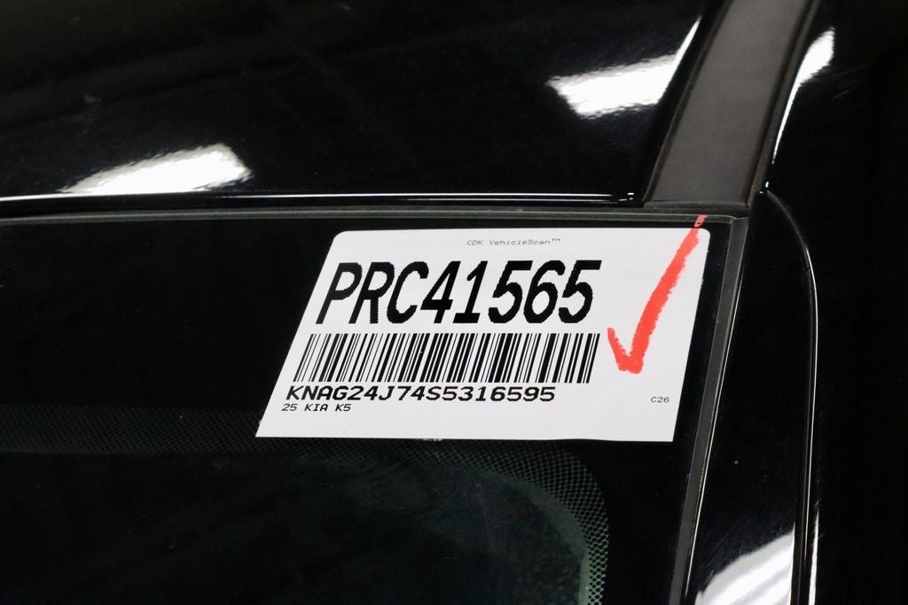 2025 Kia K5 LXS