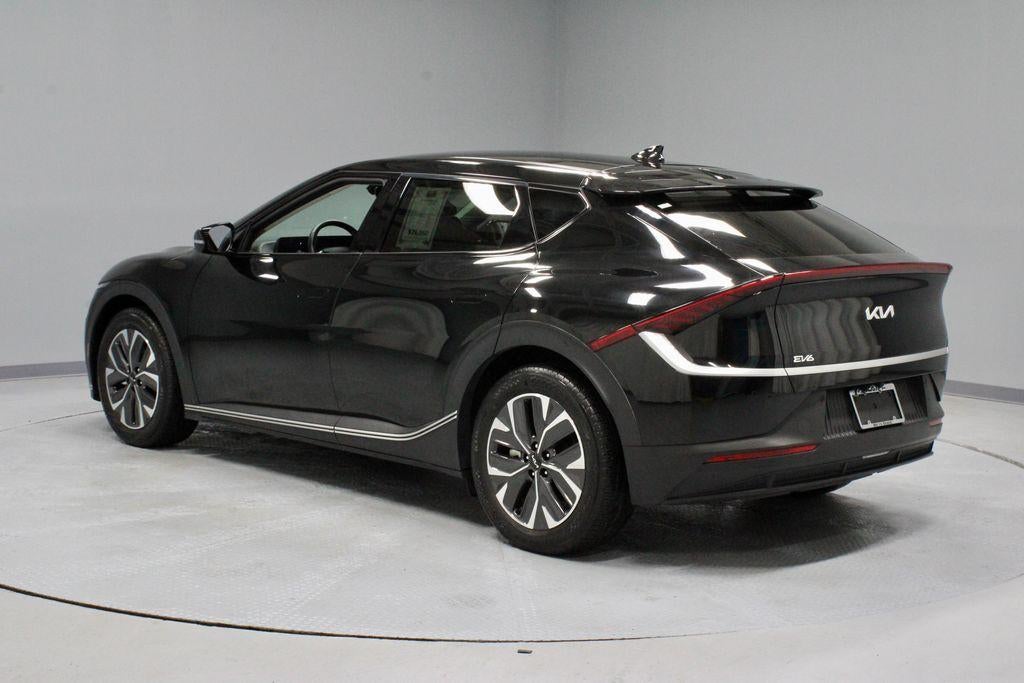 2024 Kia EV6 Light