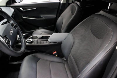 2024 Kia EV6 Light