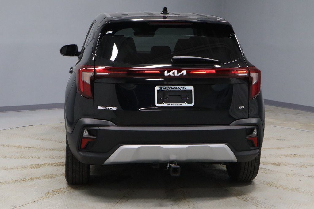 2025 Kia Seltos LX