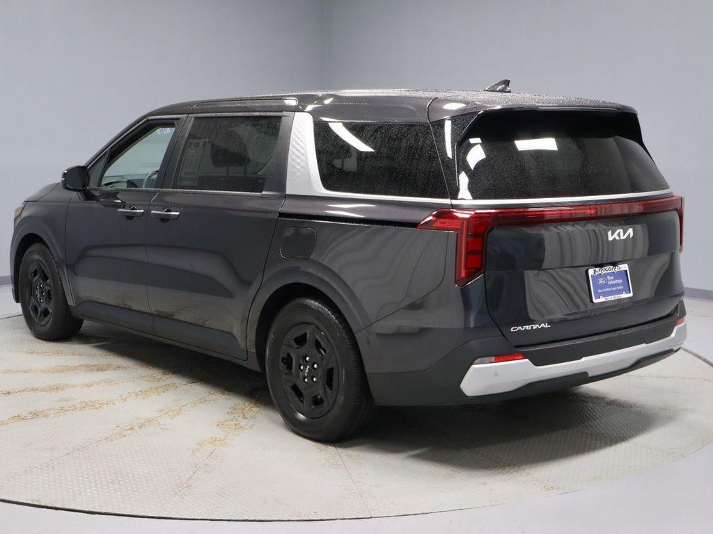 2025 Kia Carnival LXS