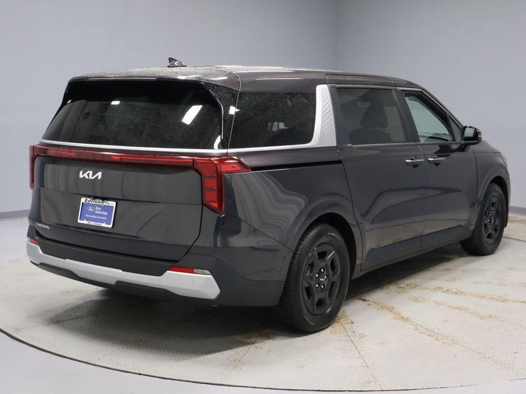 2025 Kia Carnival LXS