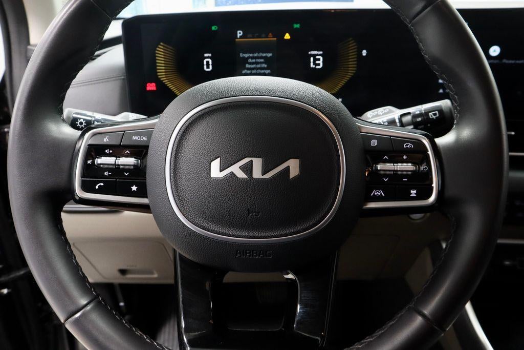 2025 Kia Carnival LXS