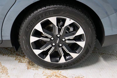 2023 Kia Carnival EX