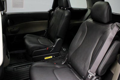 2025 Kia Carnival Hybrid SX