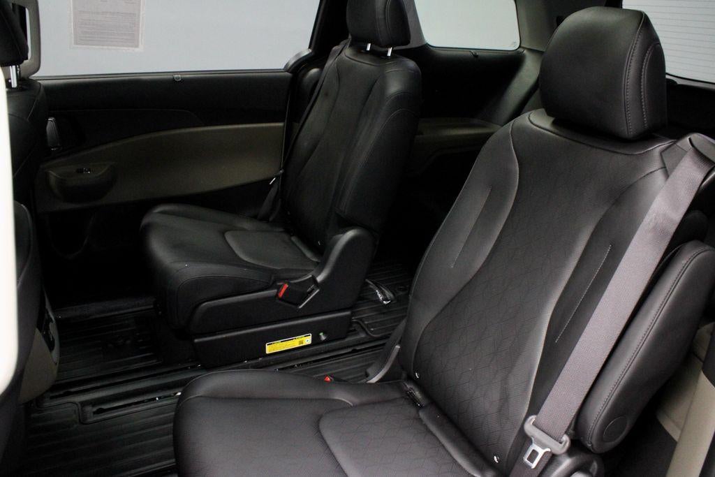 2025 Kia Carnival Hybrid SX