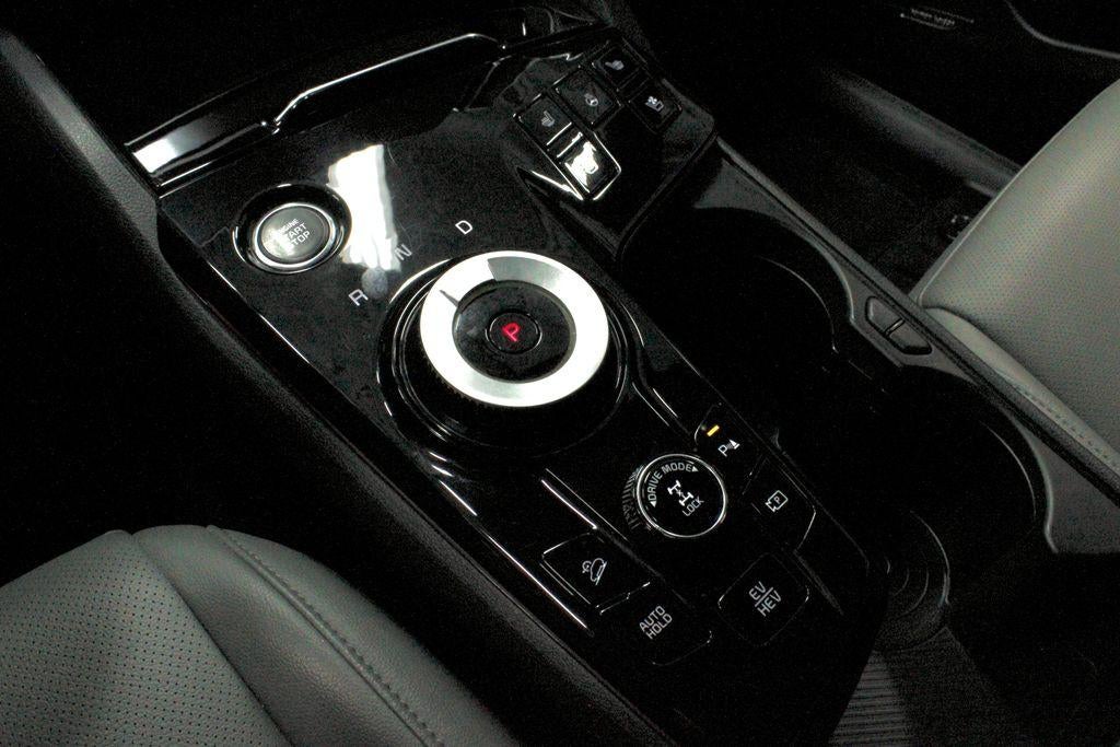2025 Kia Sportage Plug-In Hybrid X-Line Prestige