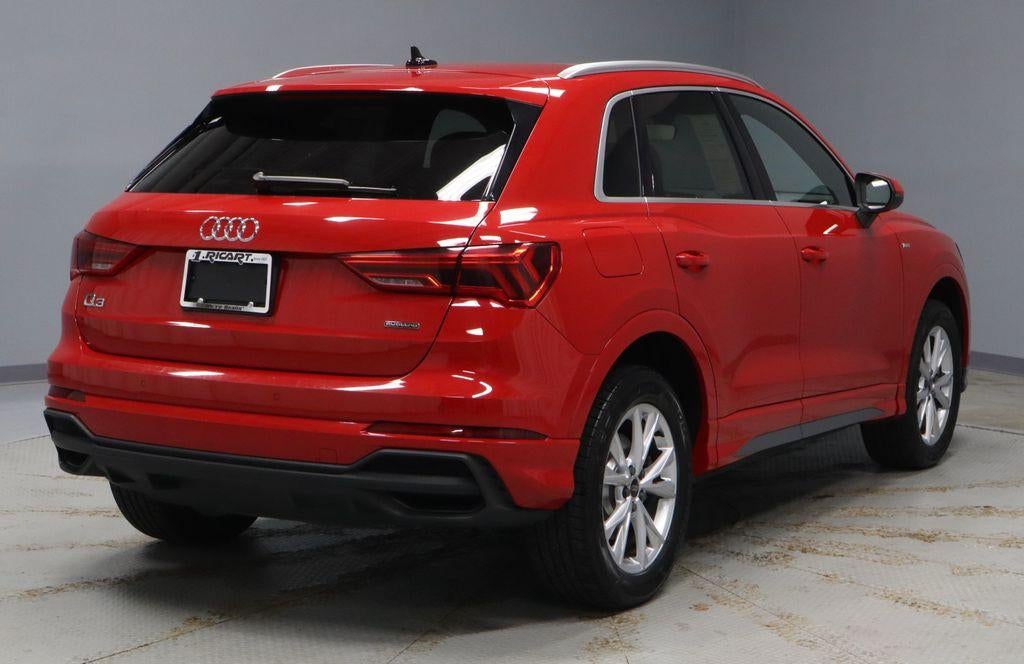 2024 Audi Q3 Premium