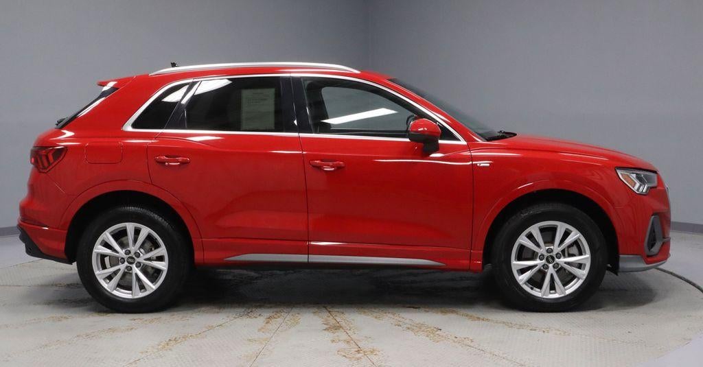 2024 Audi Q3 Premium