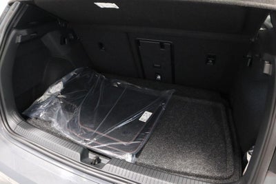 2024 Volkswagen Golf GTI SE