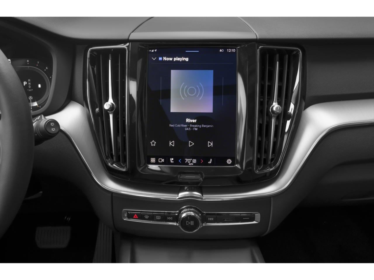 2023 Volvo XC60 B5 Core